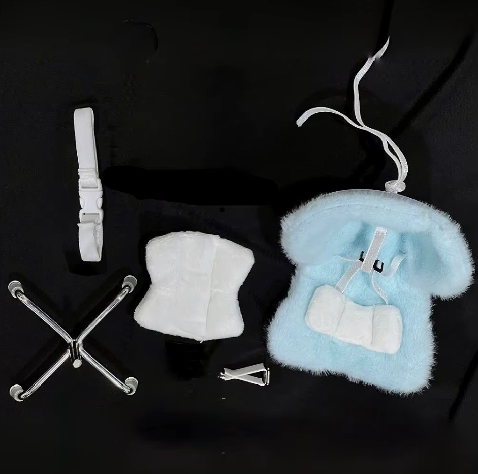 Labubu Luxury fur Chair - BuBu Boxes
